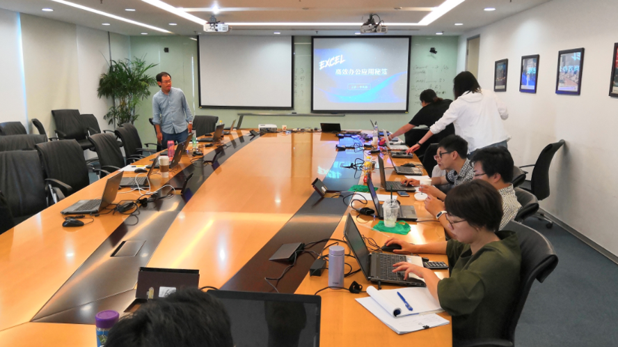 上海安吉星Excel高效办公培训圆满成功