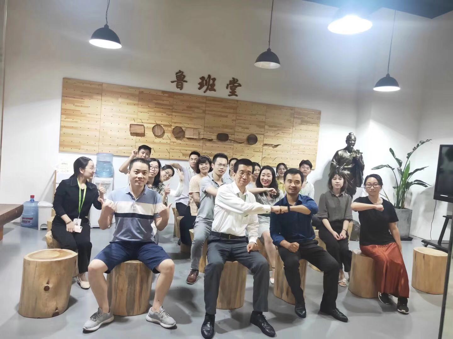 《课程开发》