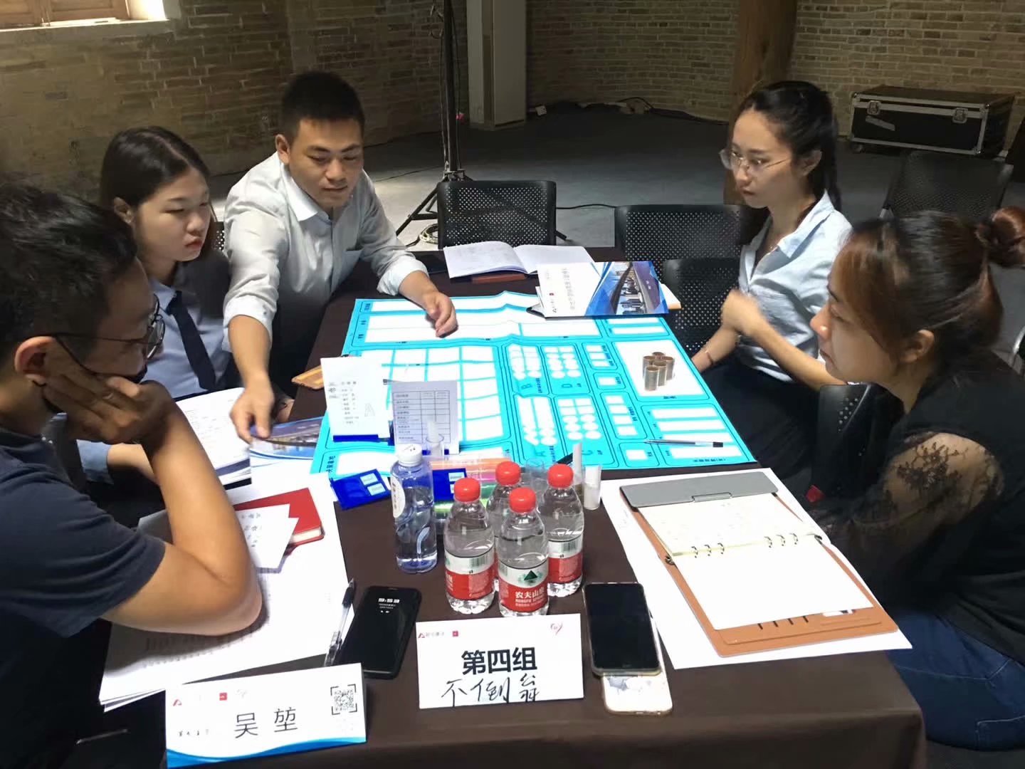 史广青老师受邀为 福州某TOP30房地产集团,讲授《房地产营销管理沙盘模拟》课程
