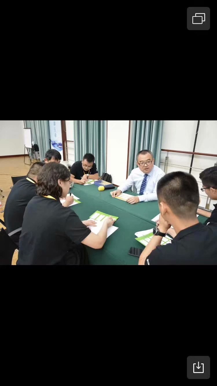 丁大硼老师受邀为 某知名零部件公司，讲授《生产运营管理沙盘模拟》课程