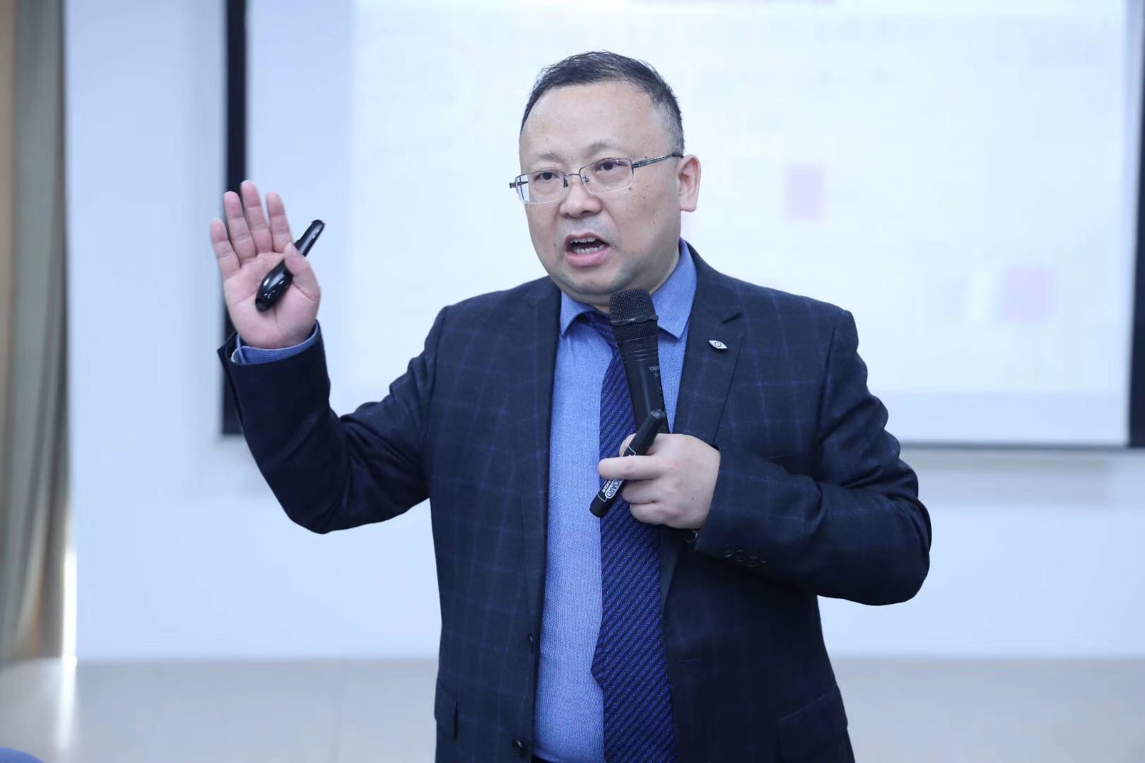 陈鹏：珠海电路板企业赢在现场--金牌班组长培训