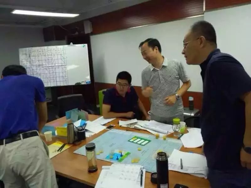 王悦宇老师受邀为 山东泰山管理学院MBA总裁班，讲授《运营管理沙盘模拟》课程