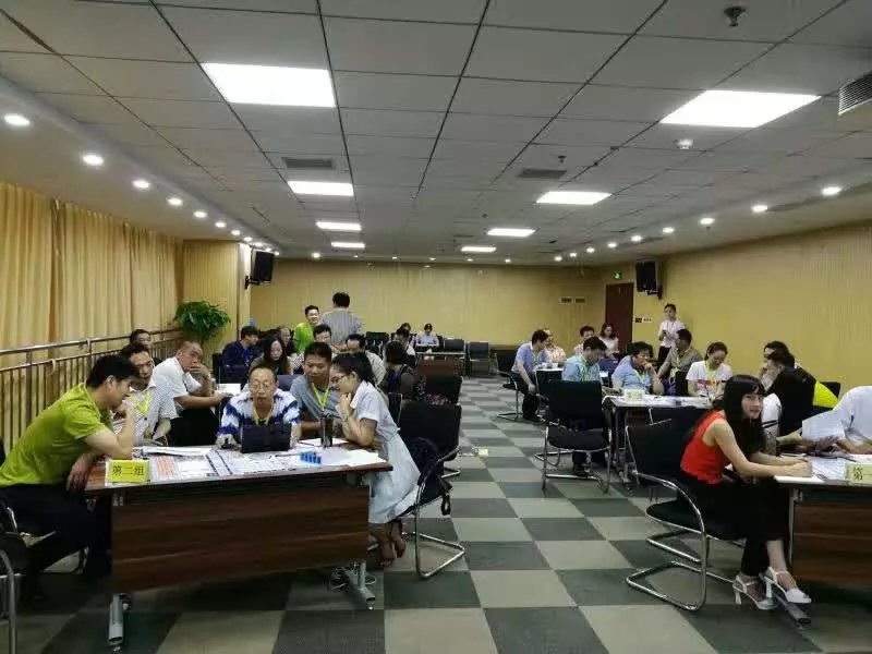 沙盘讲师受邀为 武汉大学卓越经理人高级研修班，讲授《企业经营决策与执行沙盘模拟》课程