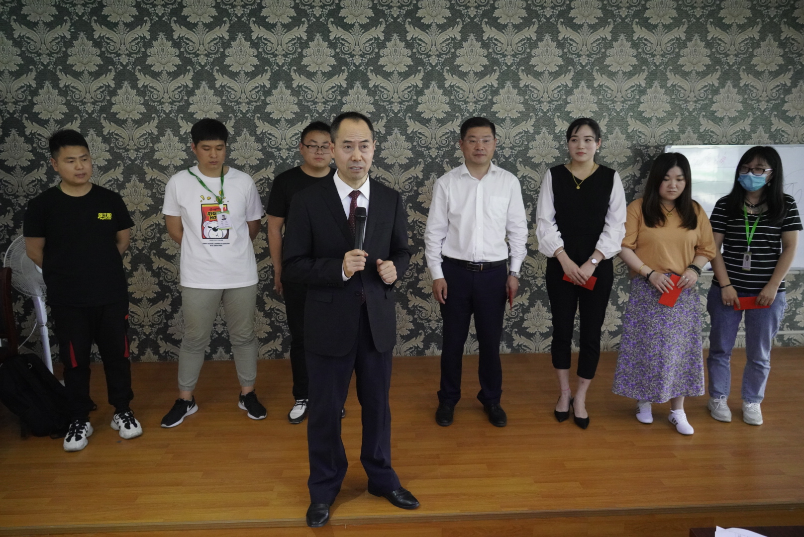 蜂狂购商学院《职业竞争力》