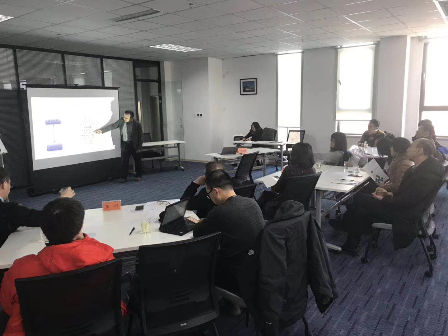 为日本安斯泰来制药中国工厂管理干部交付《职权骚扰问题分析解决》定制工作坊
