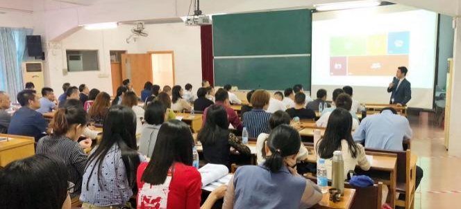 《大客户销售技巧及内训转化》