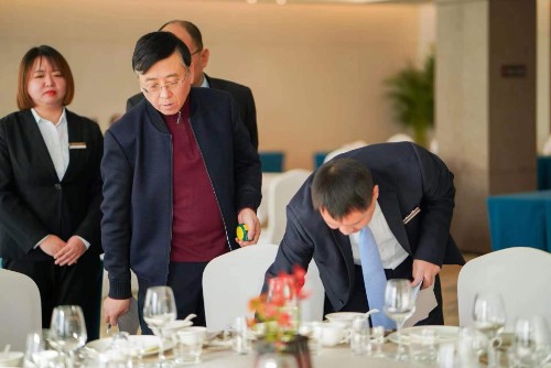 广州白天鹅酒店管理学校