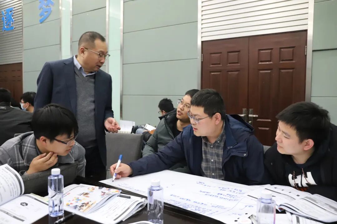 《大客户销售技能提升与深度营销策略》