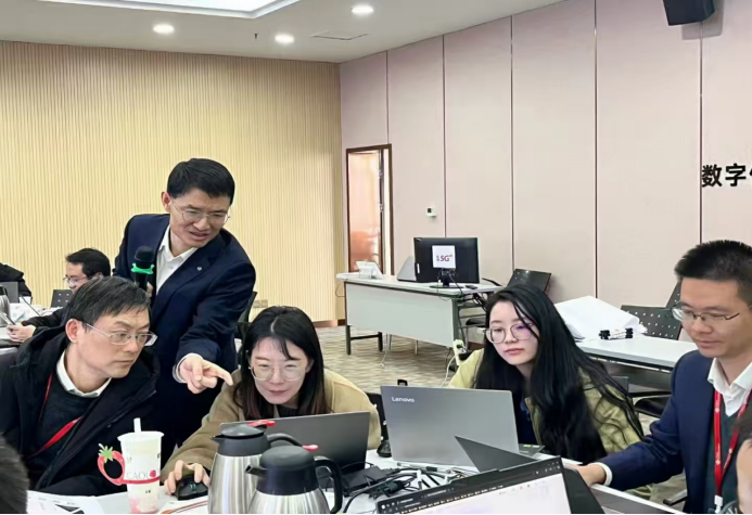 《中国联通-宁波智算中心-智算应用和大模型技术应用实践案例实操》
