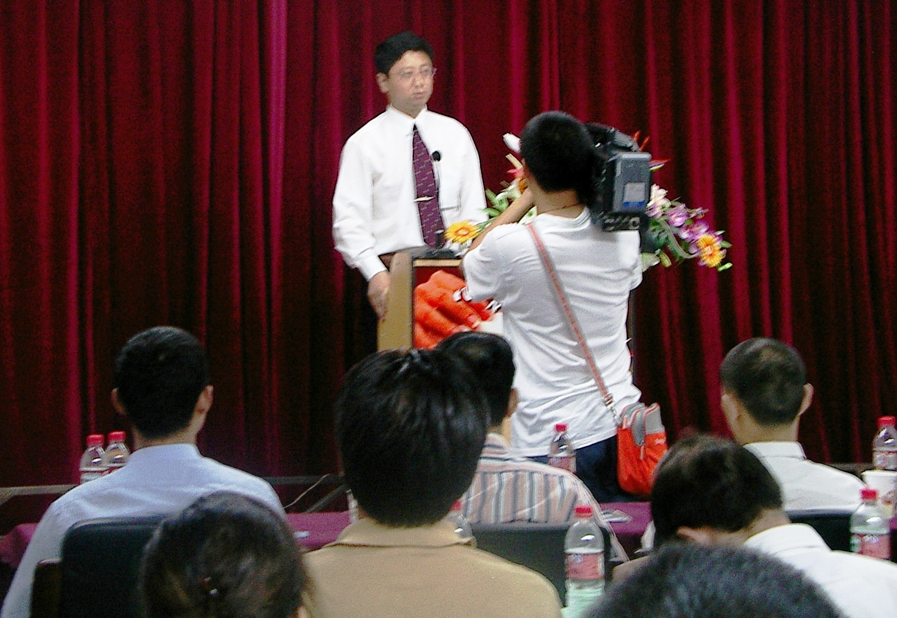 江苏纺织学院物流管理系《第三方物流的根本》