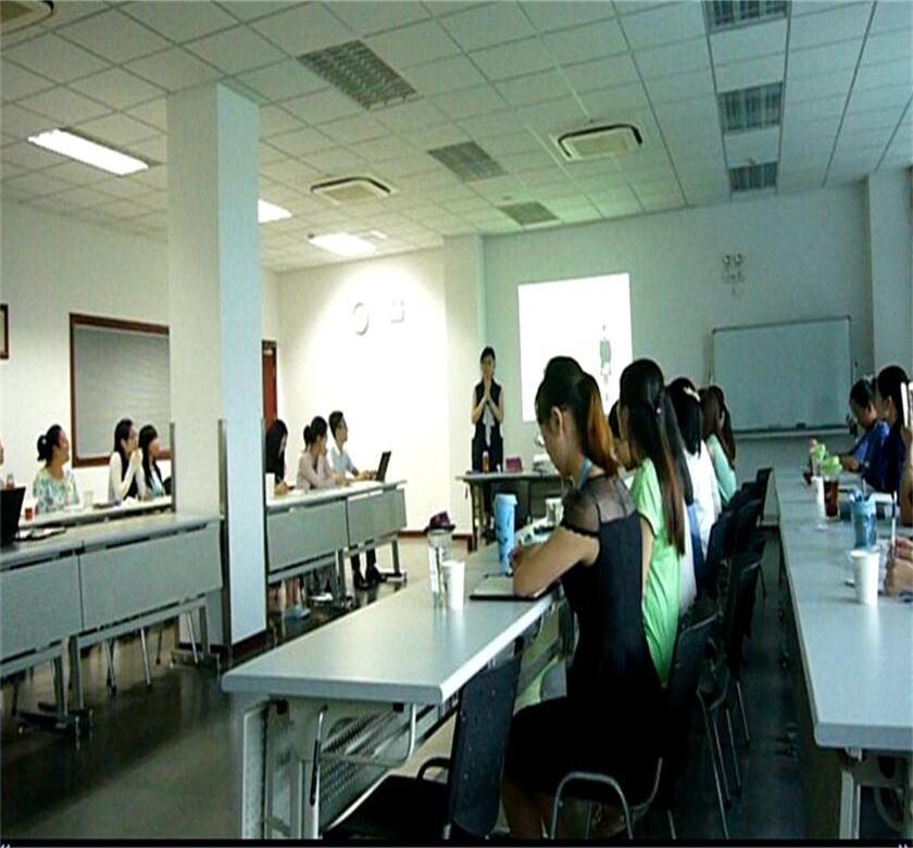 上海泰海集团《形象礼仪培训》
