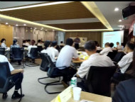 建筑 建材 地产 卖场大型集团企业金盛集团《张顾严 情商领导力 领导力培训 总裁班培训 团队建设 有效激励培训 房产培训 银行培训 电力培训 物流培训 党政培训 铁路培训 金融培训 沟通培训 医药培训 总裁班》