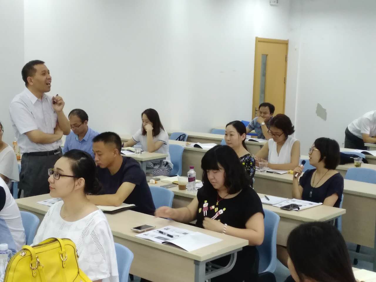 交大新媒体特训营《移动互联网网红社群微营销及整合网络营销》