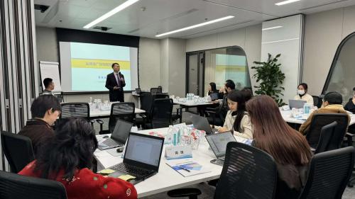 李成林给晶科能源讲《品牌推广与短视频营销》课程