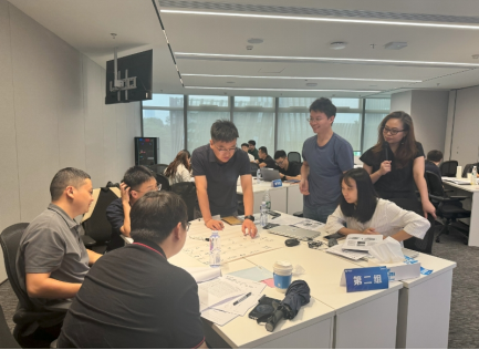 《跨文化沟通与团队管理》