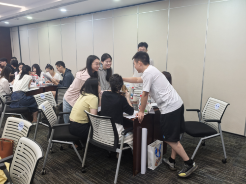 《乌云山风云:团队协作的五项障碍》
