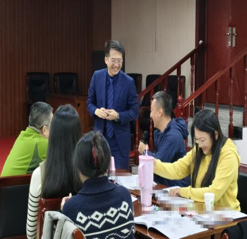 《代际领导力——00后员工管理》