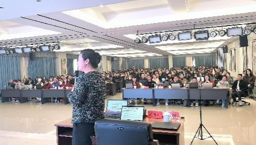 《DeepSeek和AI的发展给人力资源服务行业带来的新认知》