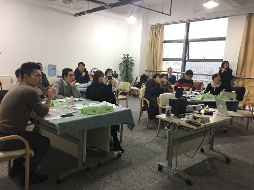 三板斧