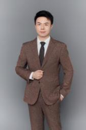 杨勇