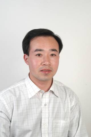 杨卫华