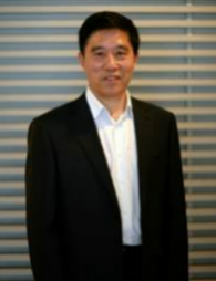 王明基