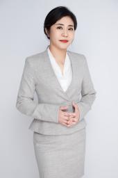 李佳眉