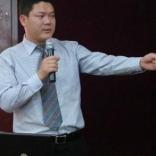 李明