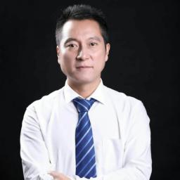 何盛斌