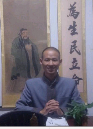 李俊呈